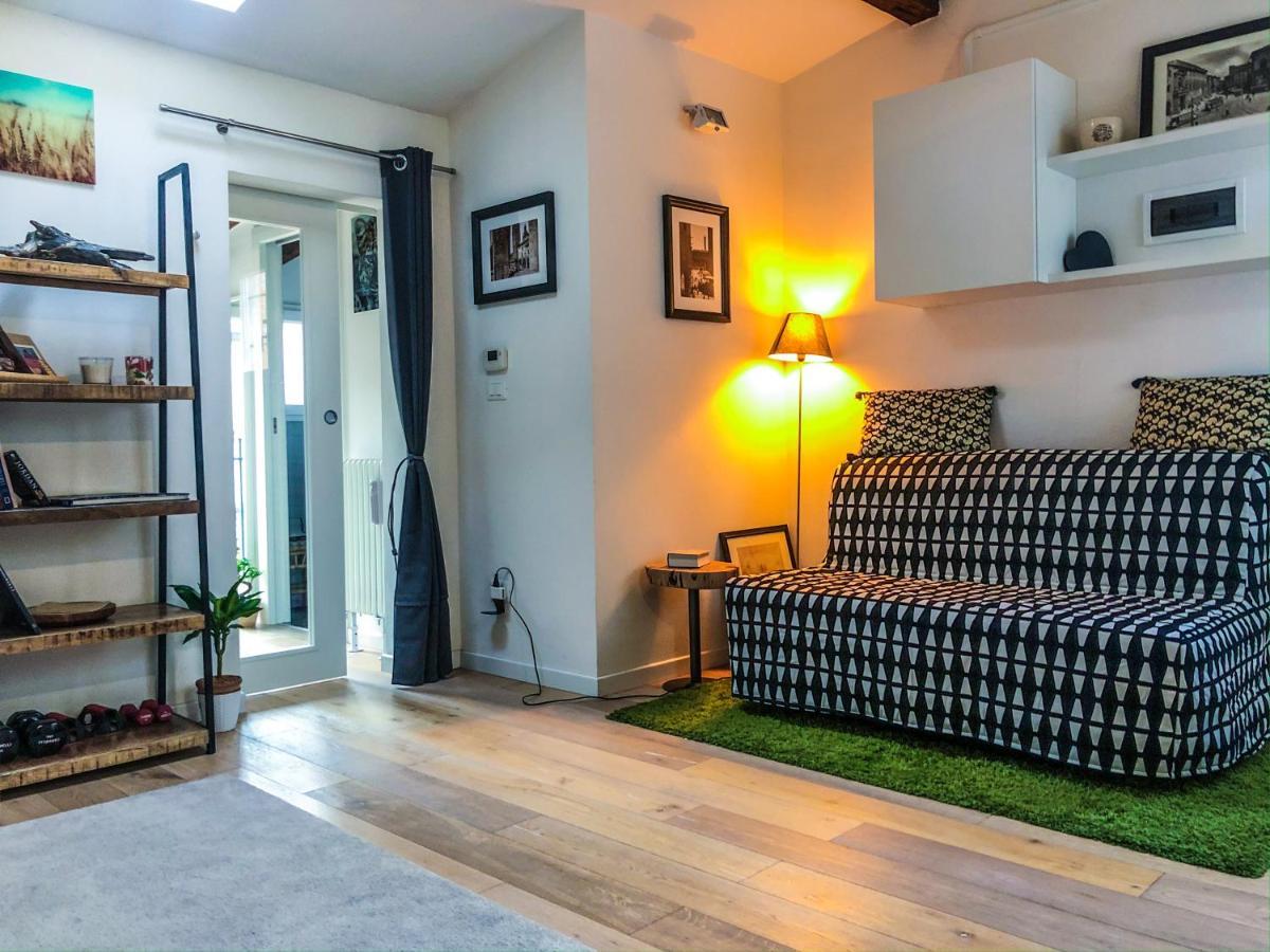 Healthy Flat Bologna - Tower Skyline View Apartment Bagian luar foto
