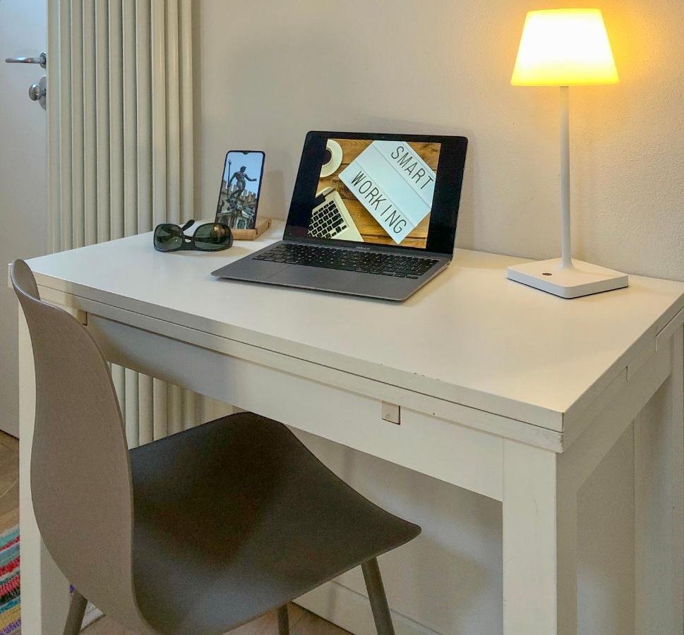 Healthy Flat Bologna - Tower Skyline View Apartment Bagian luar foto